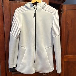 Under Armour men’s medium zip up hoodie